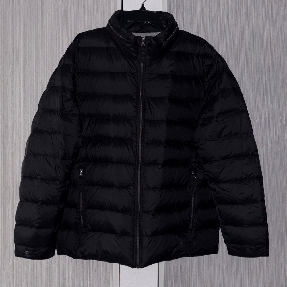 Saks Fifth Avenue Black and Gray Puffer Jacket with hood